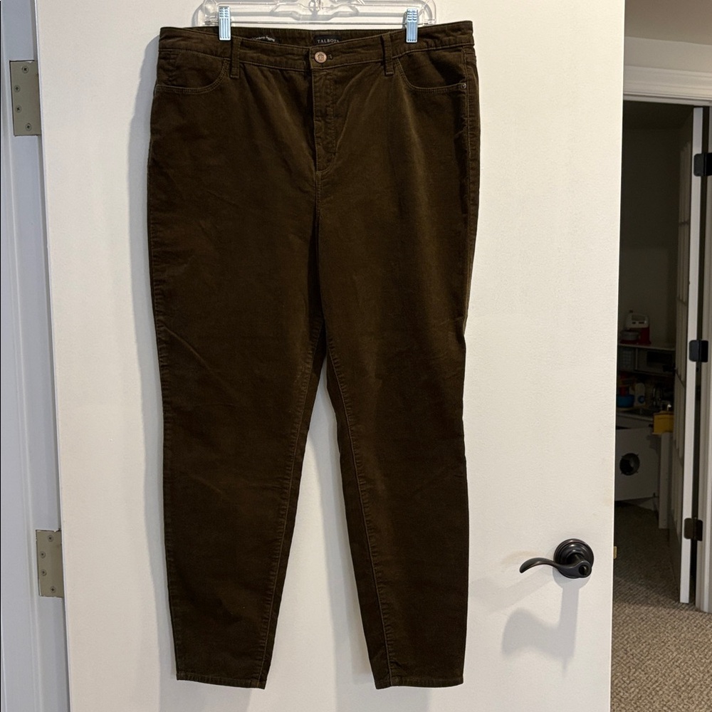 Talbots New Without Tags Size 16 Olive Green Courduroy Jeggings